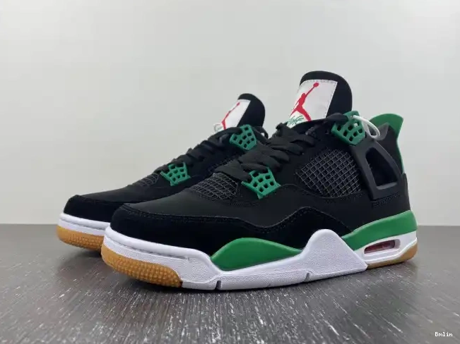 4 SB DR5415-030 Retro Jordan 0525